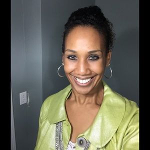 Meet your Posher, Dawn