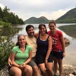 Meet your Posher, Karri