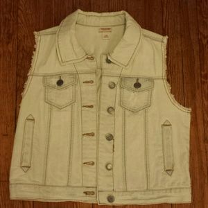 Light wash Mossimo denim vest