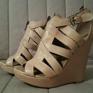 Aldo beige wedge