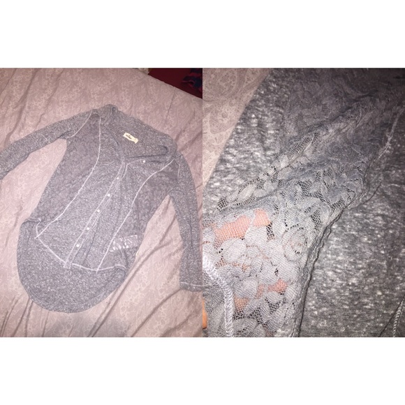 Grey Hollister top
