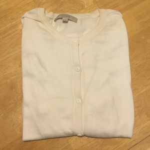 3/4 length sleeve cardigan.