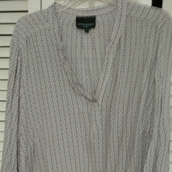 Top - Picture 1 of 1