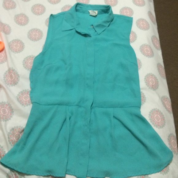 Mint Green Button Up Collar Peplum Top