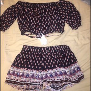 Two-Piece Outfit/ Crop Top
