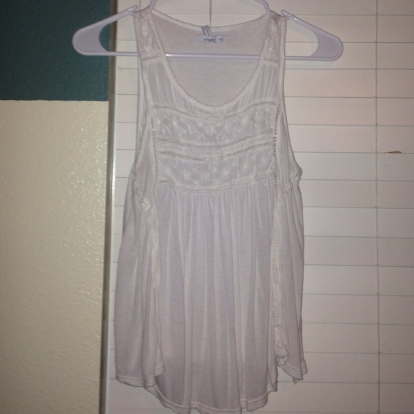 I am selling a white tank top from O'neil.