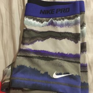 Rare Nike pro small