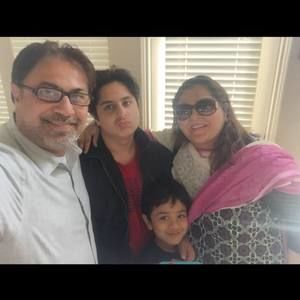 Meet your Posher, Farhana