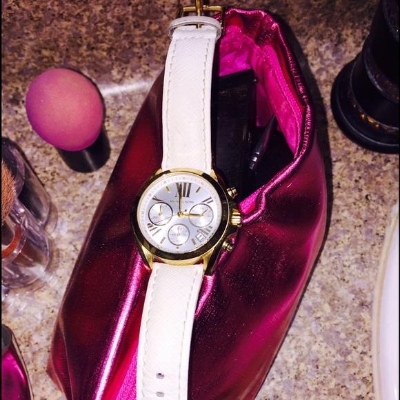 MK watch