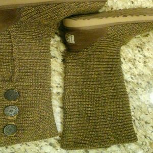 Ugg knit boots new condition