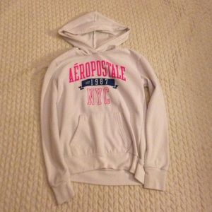 A nice sweatshirt good condition
