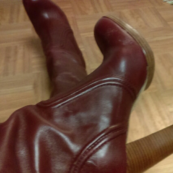 Knee high leather boots - Picture 4 of 4