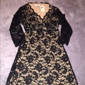 Max studio lace dress