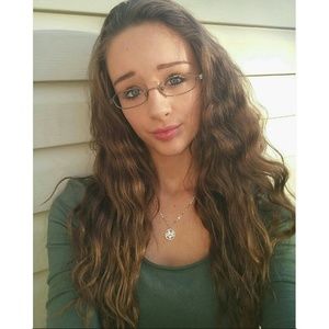 Meet your Posher, Sami