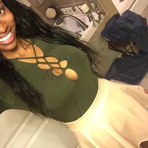 Meet your Posher, Harmony