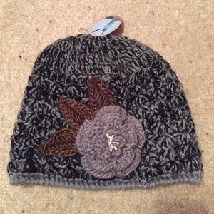 knitted hat with flower
