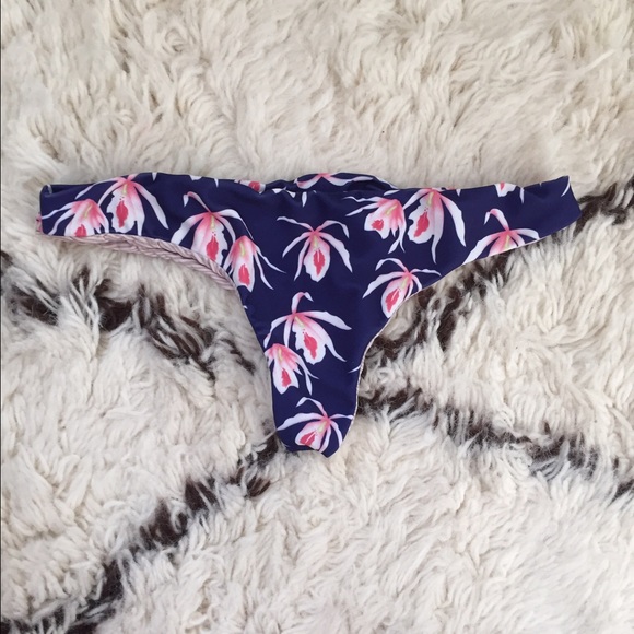 Acacia swimwear blue island orchid bottom