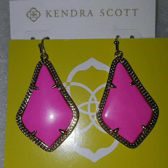Trade for Hillaryn12