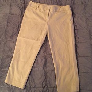 LOFT Cropped Riviera Pant - Julie fit - khaki