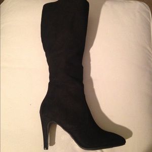 Forever 21 wide calf black kneehi faux suede boots