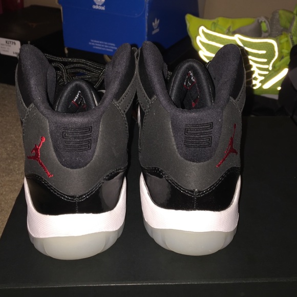 Jordan 11s! - Picture 4 of 4