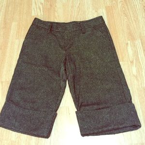 🆕Listing- Gap Wool Blend B/W Cuffed Shorts Size 2