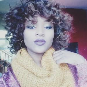 Meet your Posher, Nyla