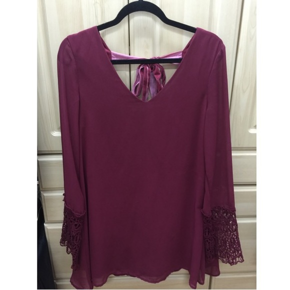 Short - Long Sleeve Maroon Shift Dress