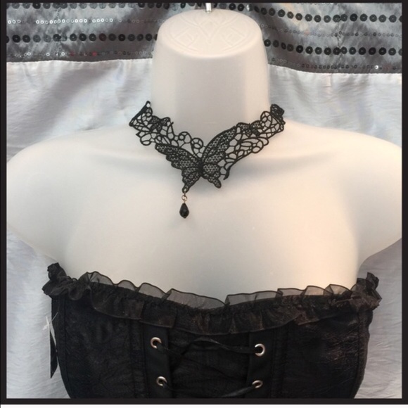 Cute & Sexy Black Lace Butterfly Choker!  NWTs! ❤️ - Picture 2 of 4