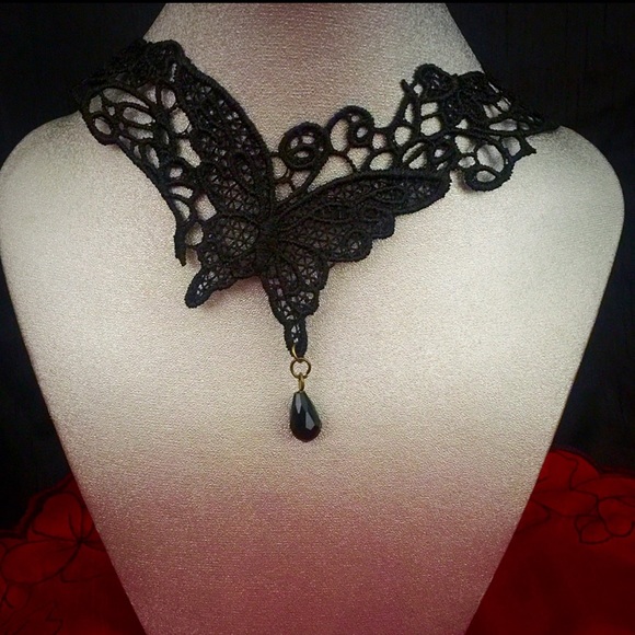 Jewelry - Cute & Sexy Black Lace Butterfly Choker!  NWTs! ❤️