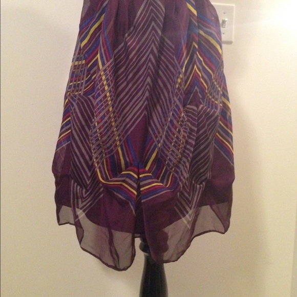 ❌SOLD IN BUNDLE❌Silky Backless Plum Tulip Dress - Picture 2 of 4