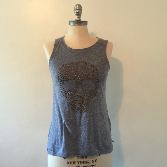 Lucky brand gold studded skull