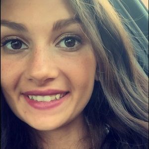 Meet your Posher, Kylee