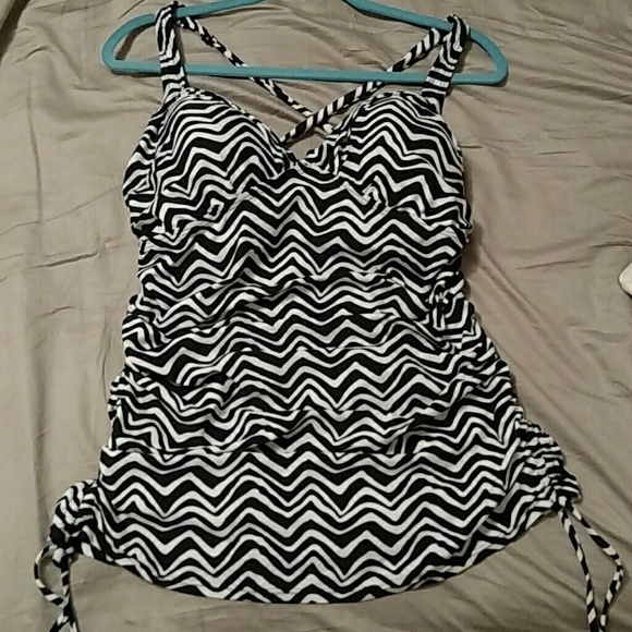 Lane Bryant Bathing Suit top Size 18