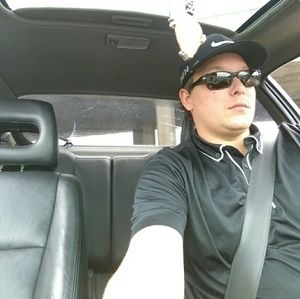 Meet your Posher, Brent
