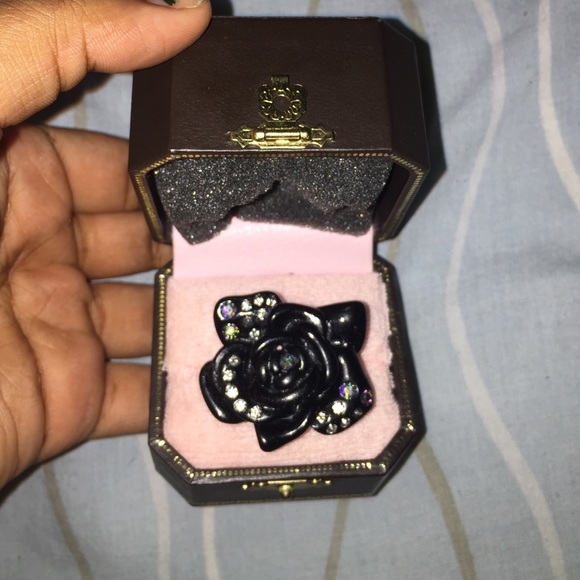 Juicy Couture Ring