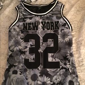 SOLD 🚫 NY Jersey Top