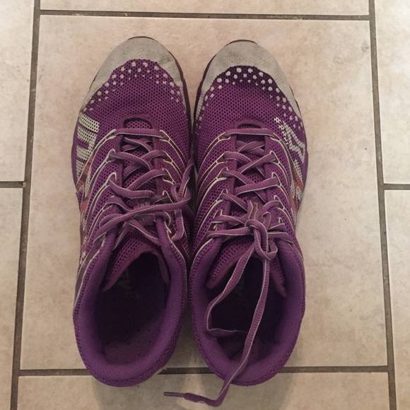 Purple Inov-8 men's size 7.5 - f-lite 230
