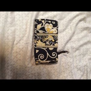 Vera Bradley wallet