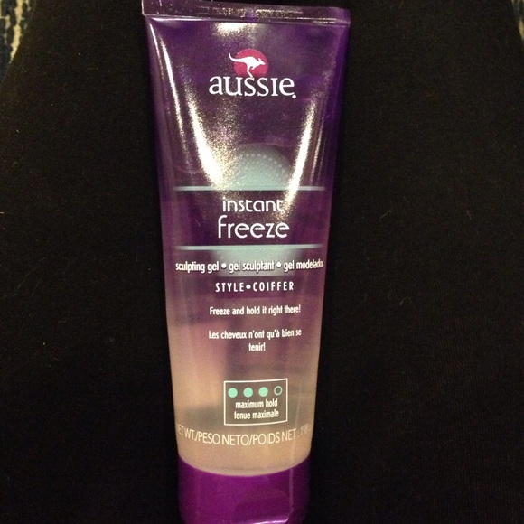 Aussie Instant Freeze Sculpting Gel