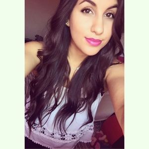 Meet your Posher, Stephany