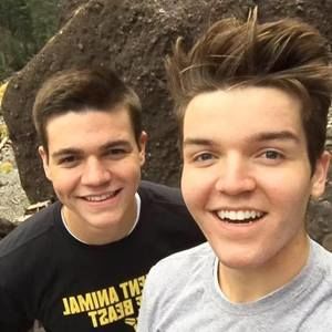 Meet your Posher, Stephen