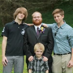 Meet your Posher, Devin