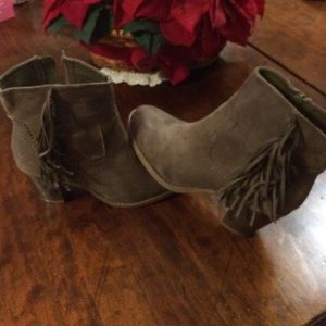Gap fringed ankle boots 9