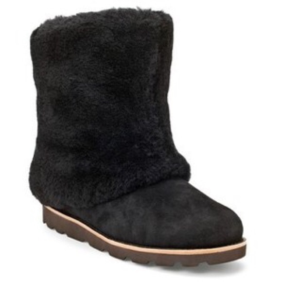 ugg patten shearling cuff boot ugg patten shearling cuff boot