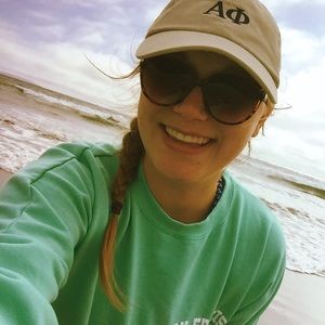 Meet your Posher, Sarah