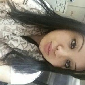 Meet your Posher, Vanessa