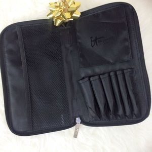 🚫RES4@megsbs EMPTY Travel Brush Case