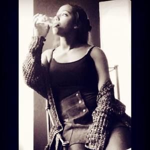 Meet your Posher, Naomi