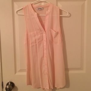 Old Navy: Lightweight sleeveless top